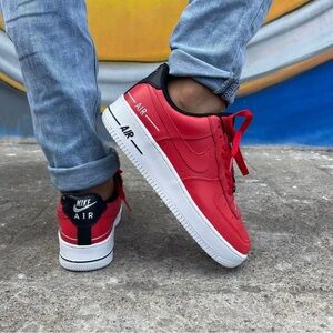 Nike Red and Black Sneakers Sleek Design Low-Top